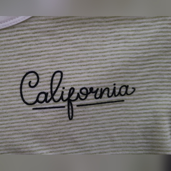 Cali crop top - Picture 2 of 3